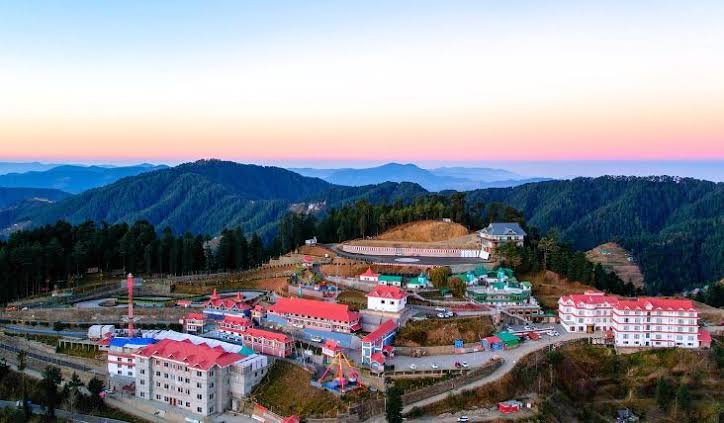 Winter snow at Kufri in Himachal Pradesh